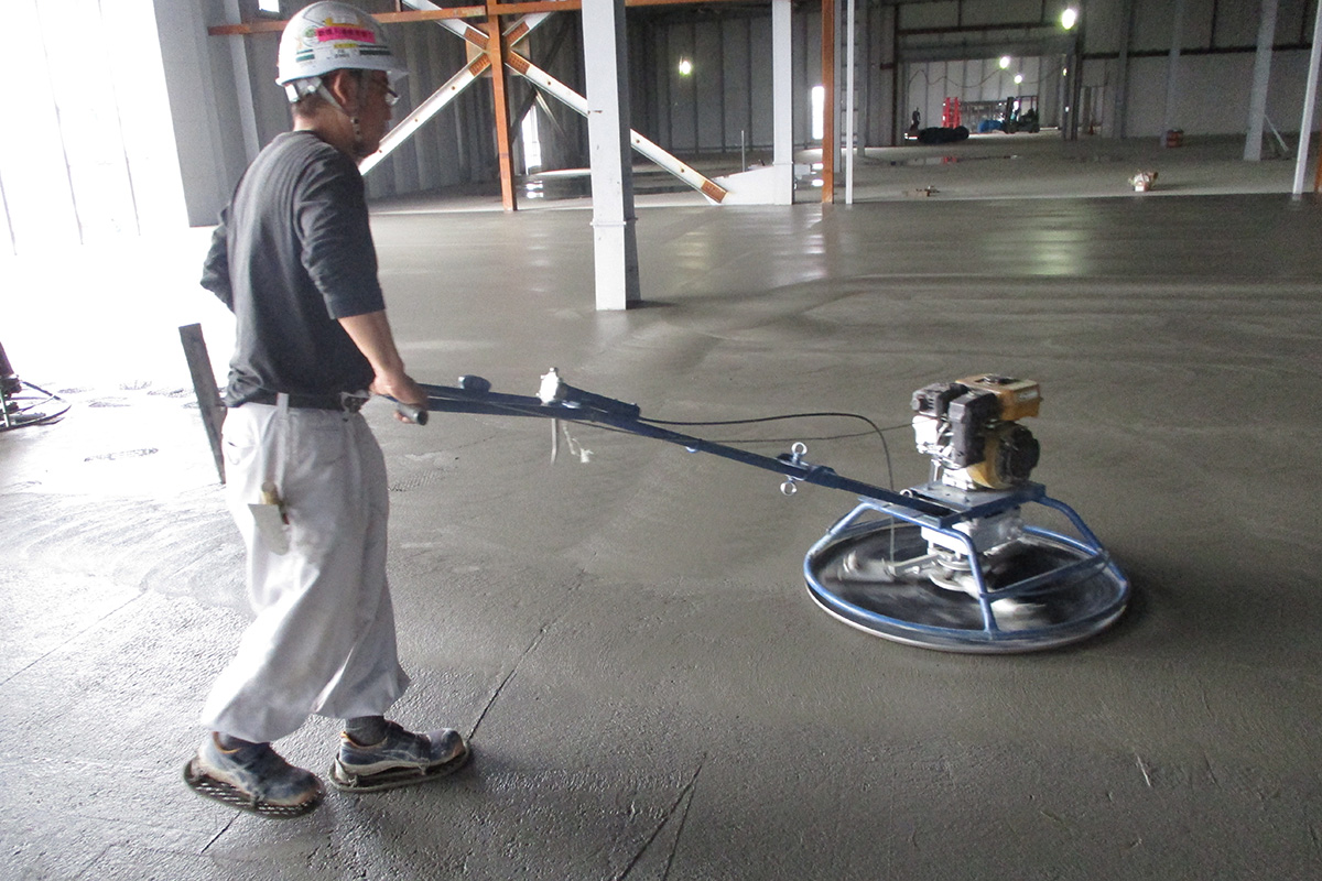 HIKOKIﾊﾞｯﾃﾘ-ﾊﾞｲﾌﾞﾚ-ﾀ-ﾄﾝﾎﾞ