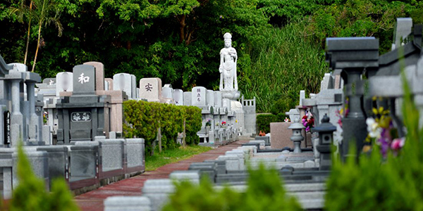 お墓の解体は誰に頼めばいい？お墓の解体の流れと費用も併せて解説解体の窓口