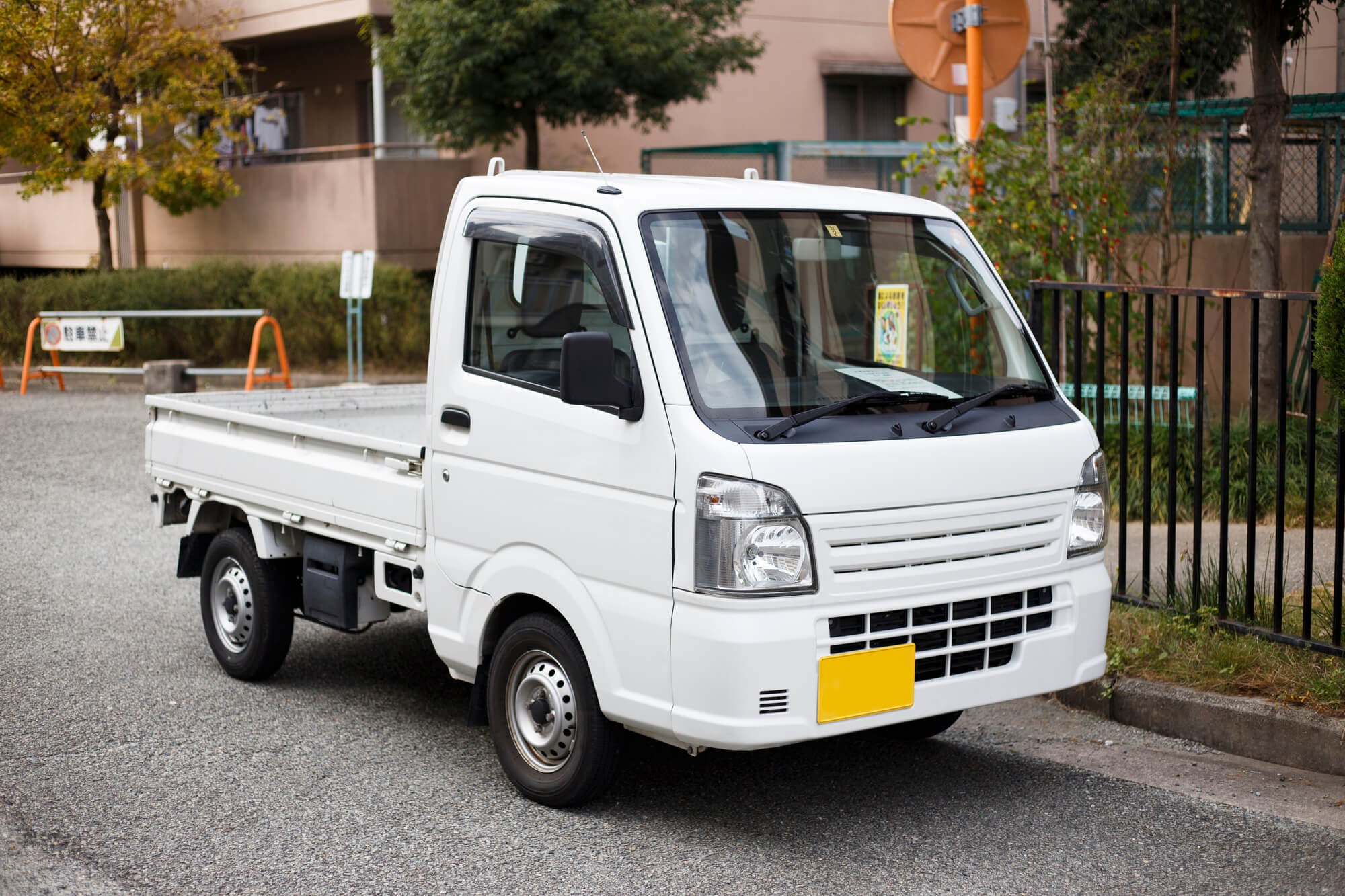 自動車税の勘定科目は？ 仕訳方法や個人事業主の家事按分なども解説経営者から担当者にまで役立つバックオフィス基礎知識クラウド会計ソフトfreee