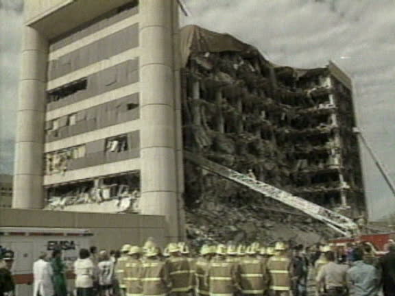 127 オクラホマシティ連邦政府ビル爆破事件 Stock Videos, Footage, & 4K Video Clips - GettyImages