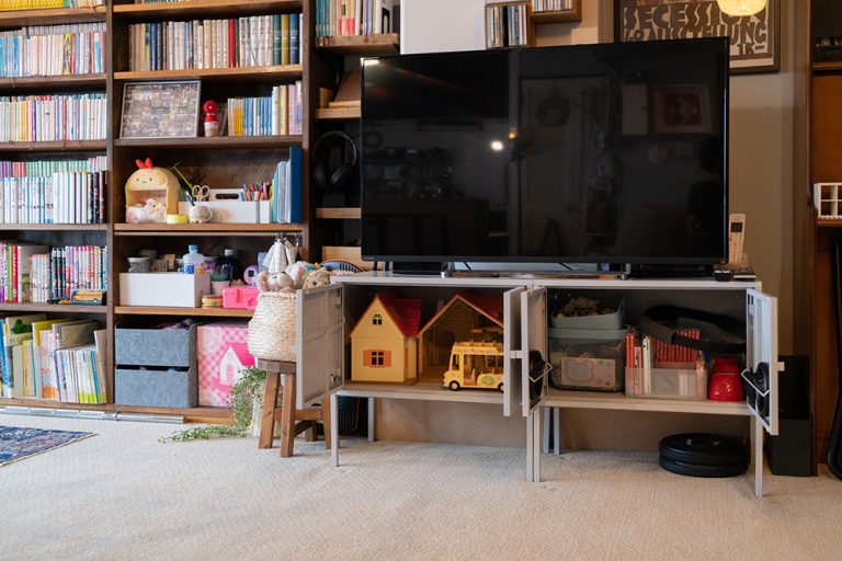 据え置き型ゲーム機が最大4台収納できる「ゲーム機収納ラック」がBauhutteから - エルミタージュ秋葉原