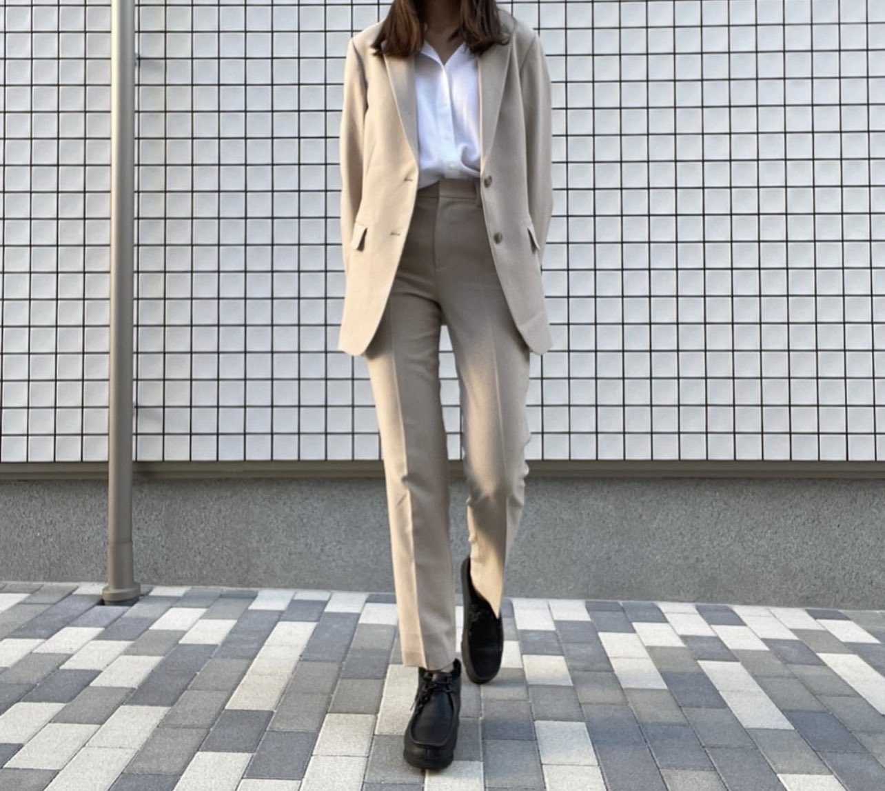 ユニクロのスーツで十分？安っぽい？」という疑問にプロが答えるSHOLLWORKS ショルワークス