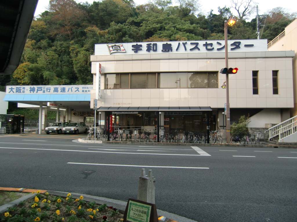 サラダクラブのパッケージサラダが大進化！ 新製法で96時間鮮度キープ 消費期限1日延長！ 臭い 変色 細菌を抑え、いつでも新鮮でフードロス削減も4 1販売＿おすすめワンプレート献立も紹介鉄道ニュース鉄道チャンネル