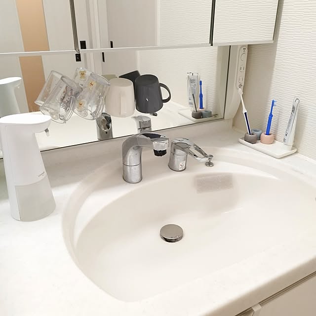 セリアとダイソーのうがい用コップを比較してみた 浮かせる収納わなものぐらし