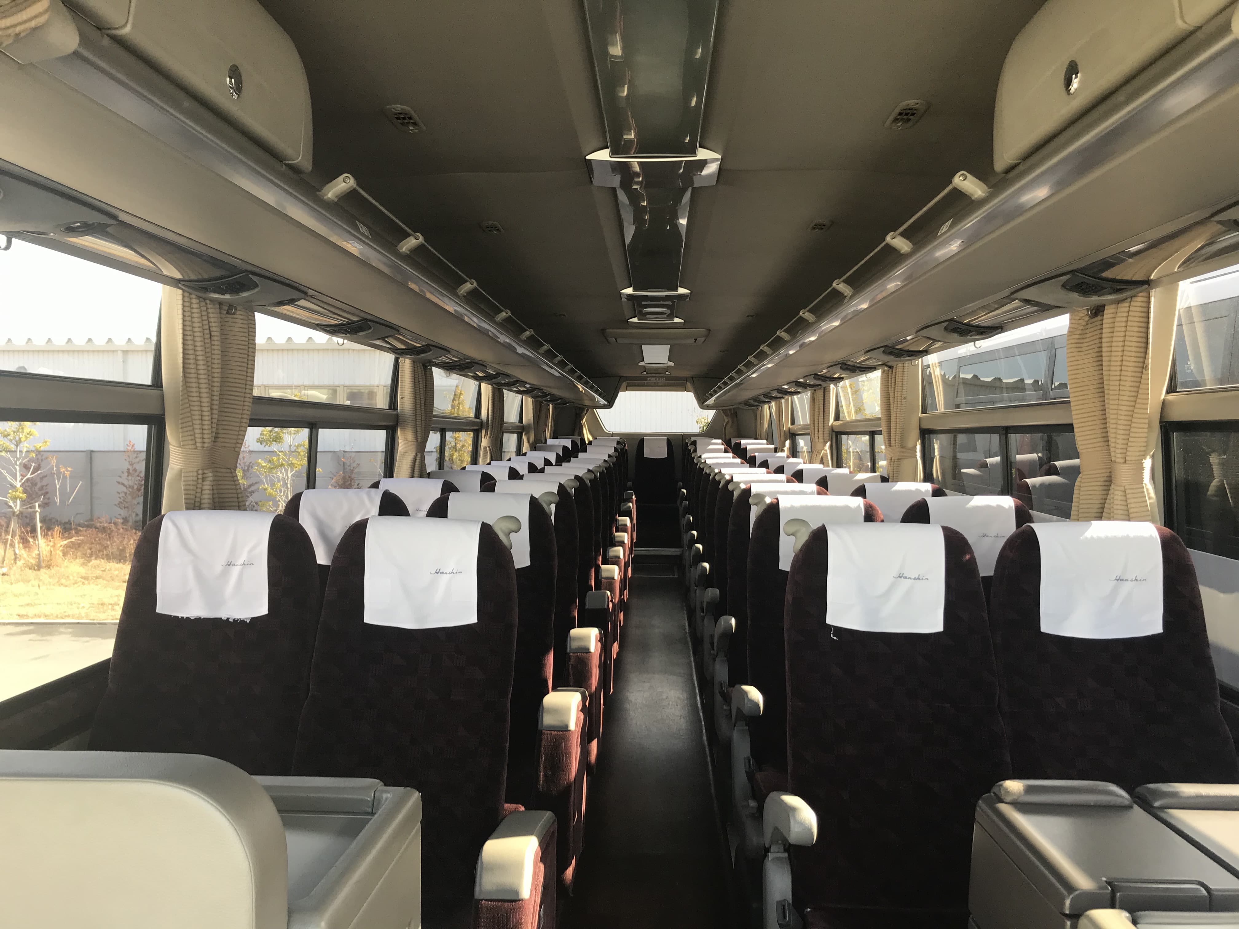 野菜の外観がかわいい！ 3列独立シートの阪神バス「サラダエクスプレス」で愛媛・今治〜神戸三宮へ 夜行バスの乗り心地は？高速バス・夜行バス・バスツアーの旅行・観光メディアバスとりっぷ