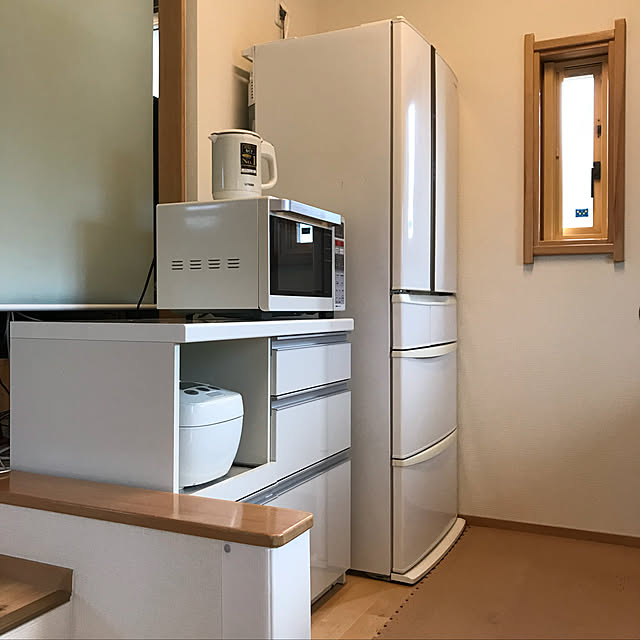 電子レンジを冷蔵庫の上に置くには？注意点からお役立ちアイテムまで紹介 - E・レシピ 1 1ページ