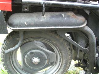 モトコンポ マフラー遮熱ガードになります