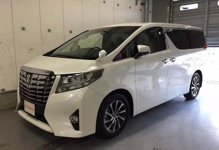 トヨタ プリウス 新型試乗 だれもがカッコ悪いクルマには乗りたくないのだ 諸星陽一レスポンス Response.jp