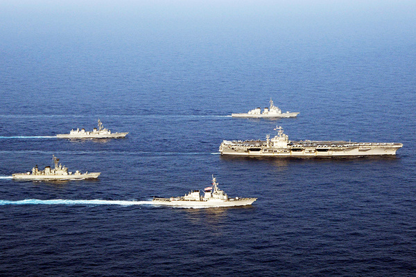 空母リンカーン