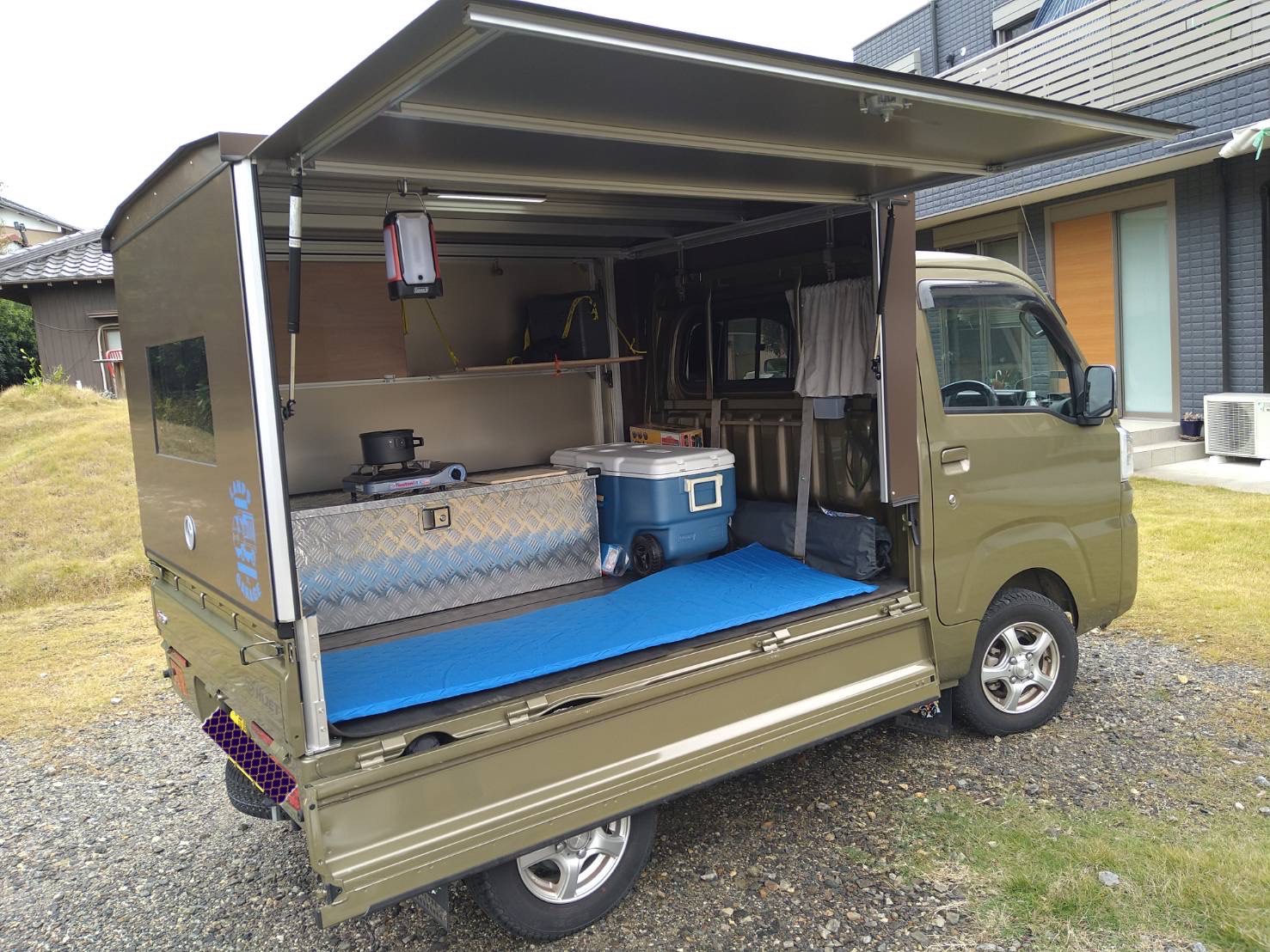 アウトドア派に人気の軽トラ荷台カスタムが進化！ システムアップ可能な最新キャリアラックとは～カスタム・アウトドア・福祉車両・モータースポーツなどのカーライフ情報が満載～AUTO MESSE WEB オートメッセウェブ