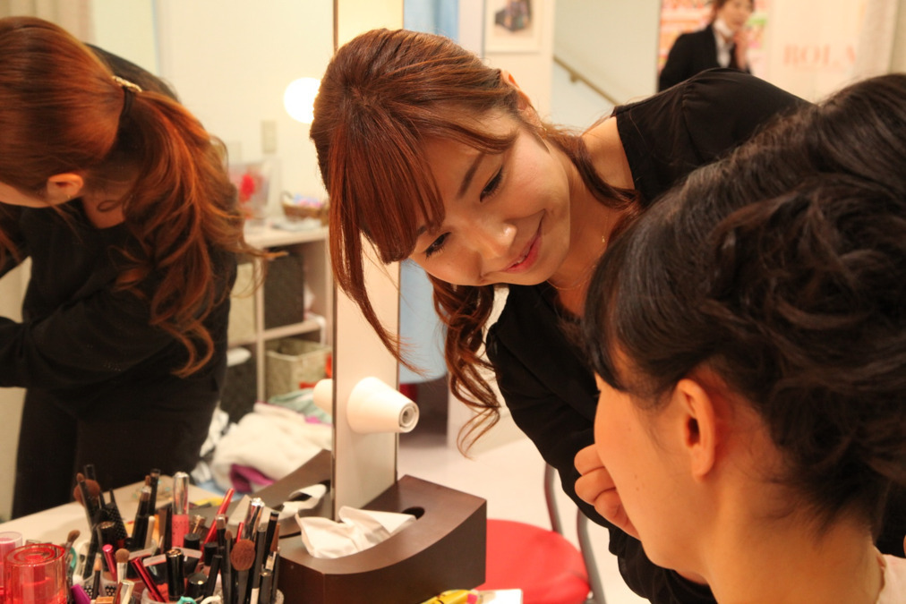 採用情報沖縄フォトスタジオ Mr.MOOK ミスタームック