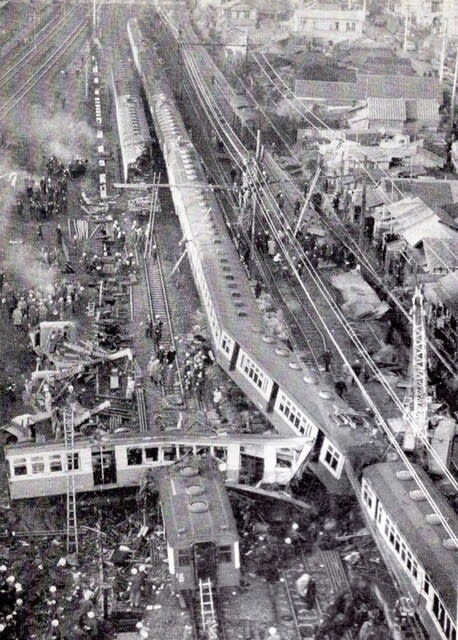 国鉄三大事故 電車が電車を串刺しに 乗客と車両がすり潰された「鶴見事故」 ゆっくり解説- YouTube