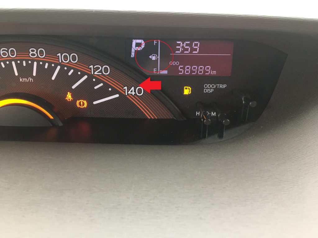 nboxの給油ランプが点灯！あと何キロ走れる？すぐに補充すべき？smart-info