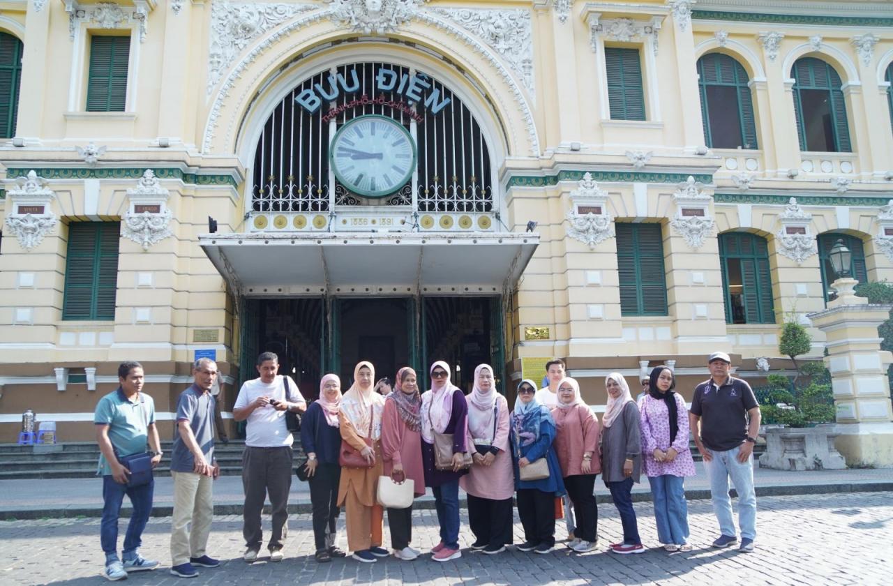 郵便局マークのアイコン イラスト素材7630515- フォトライブラリ