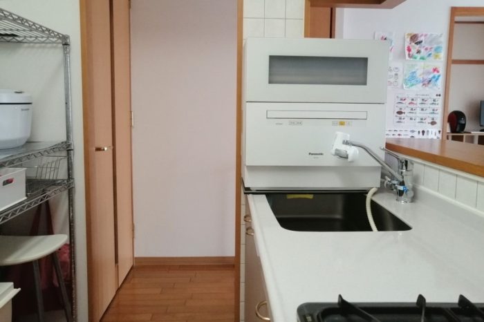 メタルラックを賃貸キッチンの食洗機台に 使って分かったメリットとデメリット - まずは、半径１メートル