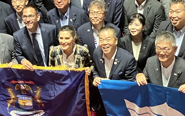 米ミシガン州知事拉致計画、起訴１４人に - CNN.co.jp