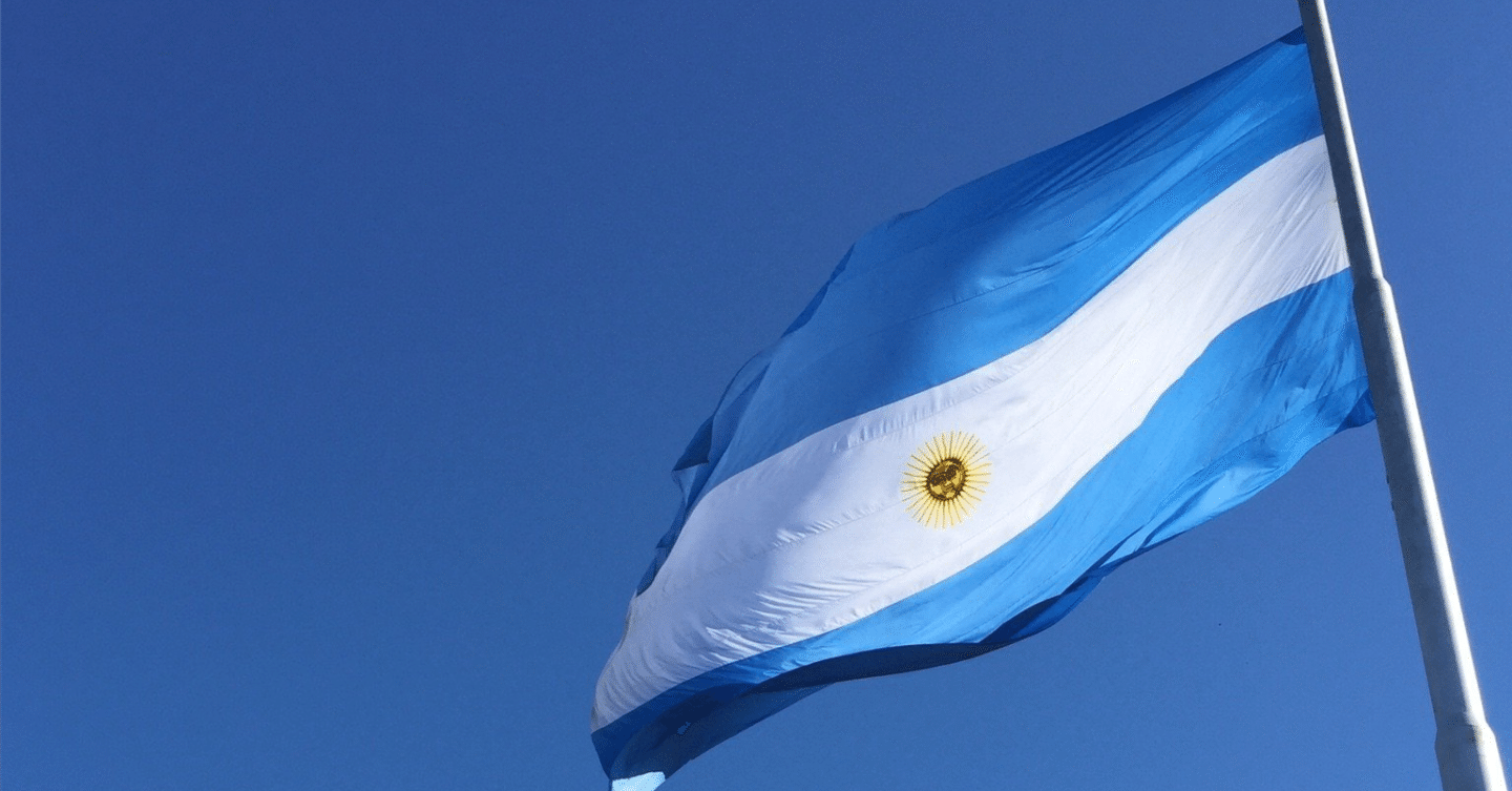 フォークランド島を爆撃せよ！ ――大西洋を横断した壮大な「バケツ・リレー」：組み込みエンジニアの現場力養成演習ドリル 201 4 ページ-TechFactory