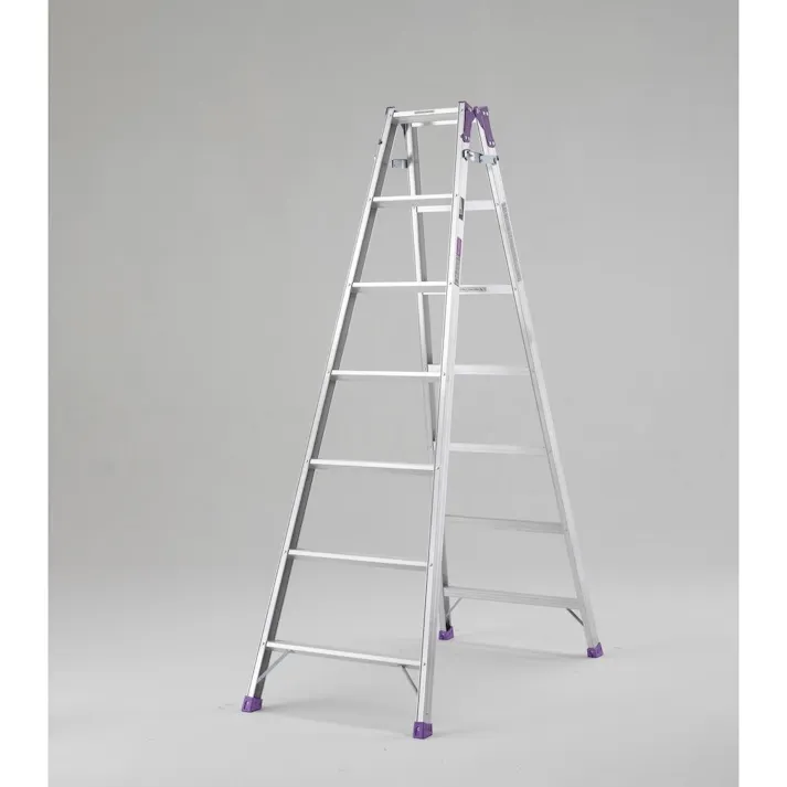 脚立のおすすめ16選。おしゃれなカラーのモデルもご紹介