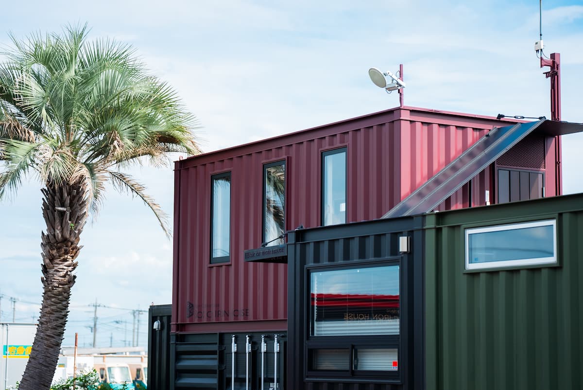 戸建てに、別荘に、店舗に、柔軟性が高すぎるコンテナハウスの魅力が止まらない！リフォーム専門店グランディル 公式 ブログ