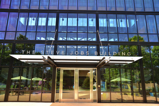 半個室席で自分だけの書斎気分レンタルオフィスのビズサークル