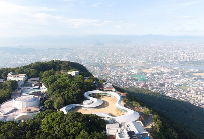 琴電屋島駅】かつて屋島観光の起点となっていた近代化産業遺産の駅舎 - 四国遍路情報サイト「四国遍路」