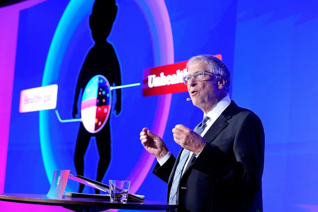 サンドロ・ロセル、ビル・ゲイツ、ポリオ撲滅にチーム結成