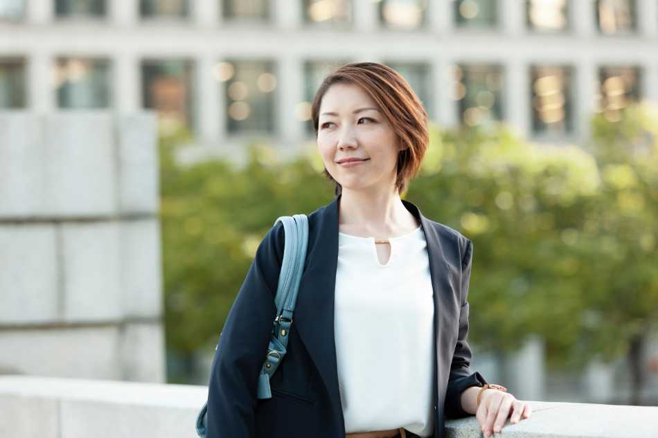 カジュアルにコーデしやすい♪オフィス向けレディースジャケットファッション通販 マルイウェブチャネル