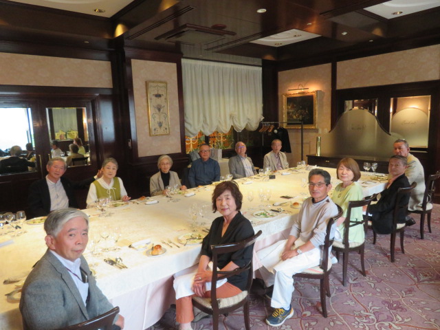 新橋・虎ノ門で同窓会・同期会完全個室貸切で同窓会・同期会ならロイヤルガーデン