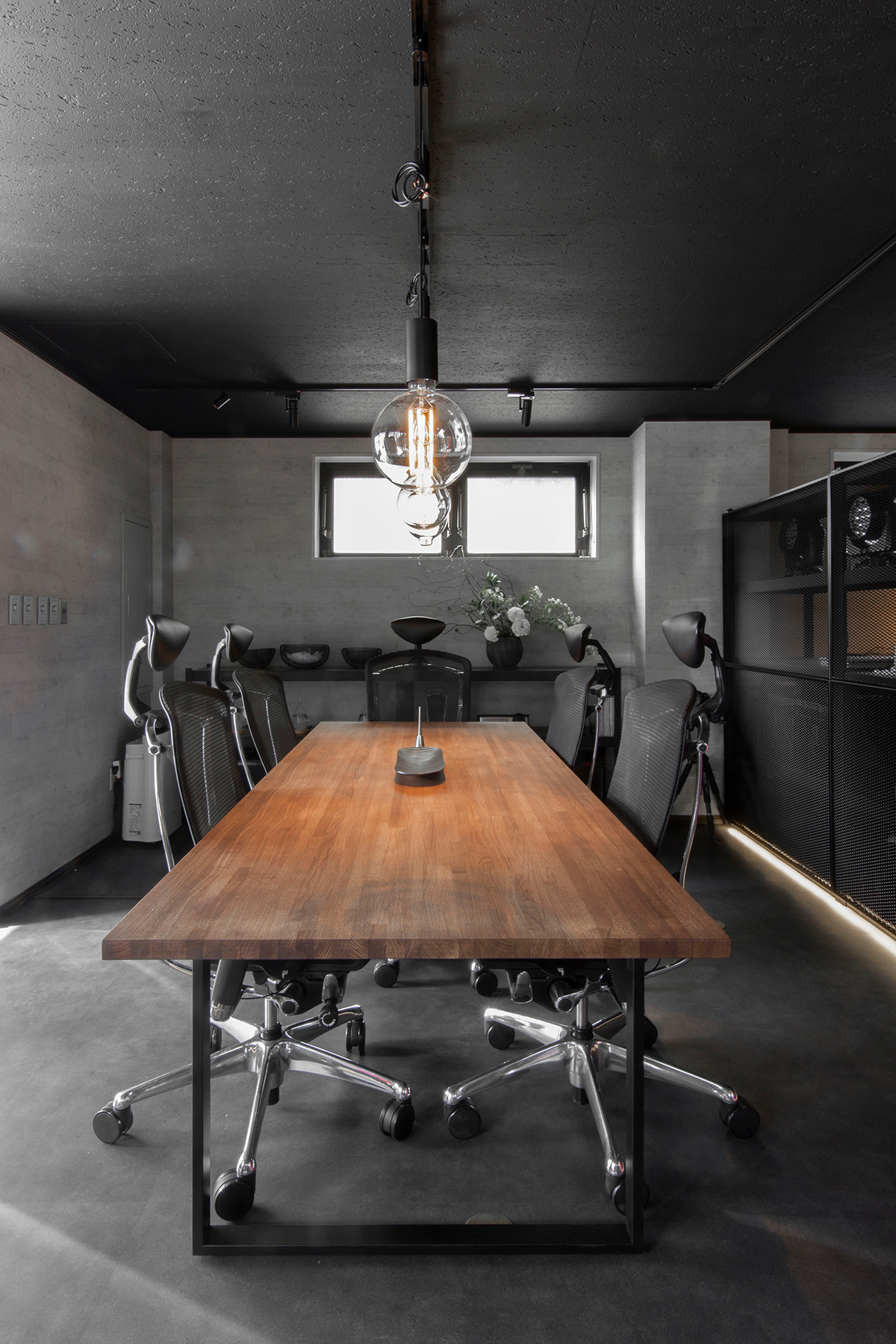 ボード「会議室」に最高のアイデア 900+ 件 2025会議室, オフィスデザイン, 室内