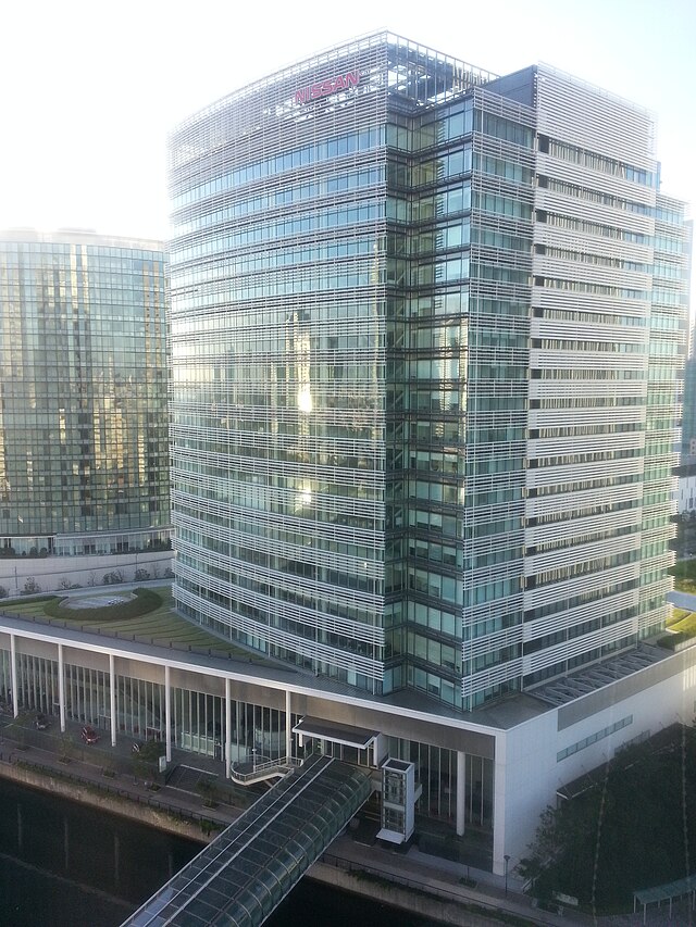 日産グローバル本社ギャラリーを見学！アクセスと駐車場は？スタバ・ショップも紹介ハマのくま横浜散歩