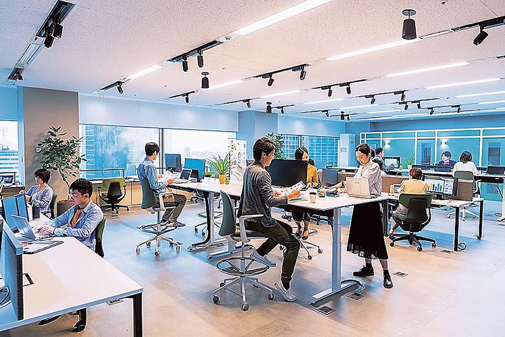 狭いオフィスをワンランク上の快適空間へ！開放感のあるオフィス作りのアイデア集オフィス × デザイン