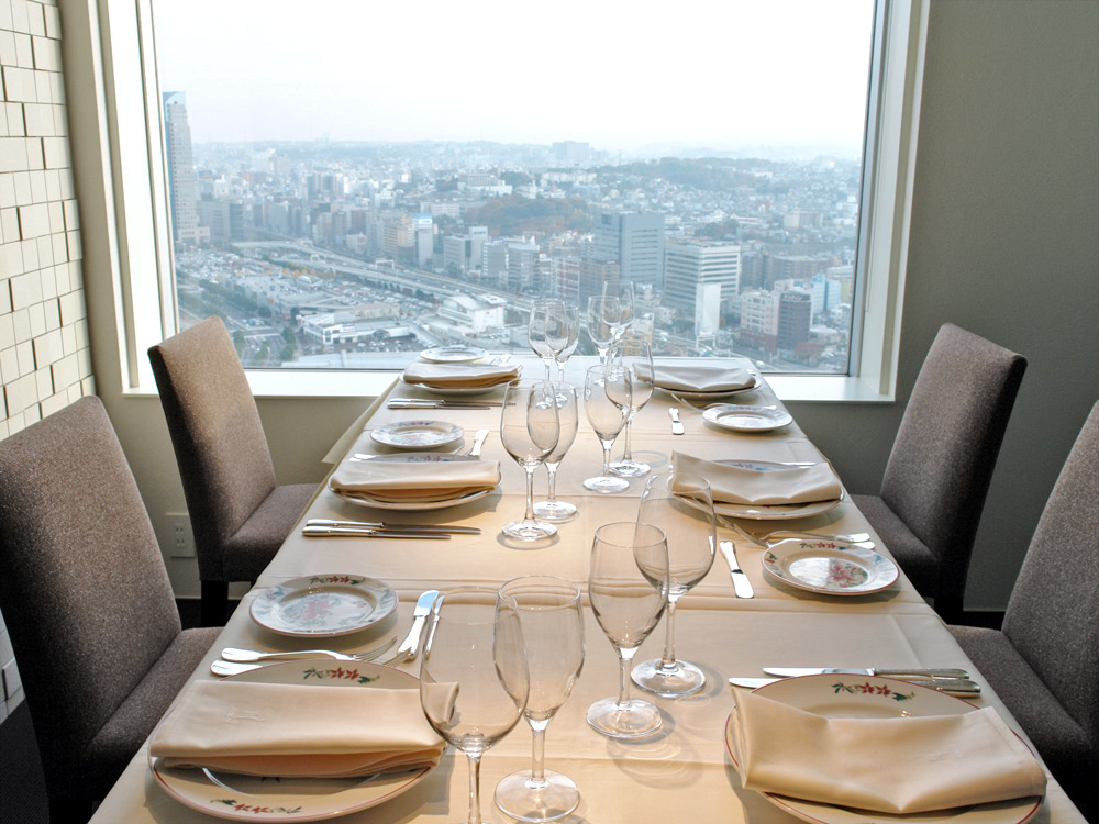 ミクニ ヨコハマMikuni Yokohama のご予約 - 横浜 フレンチ食べログ