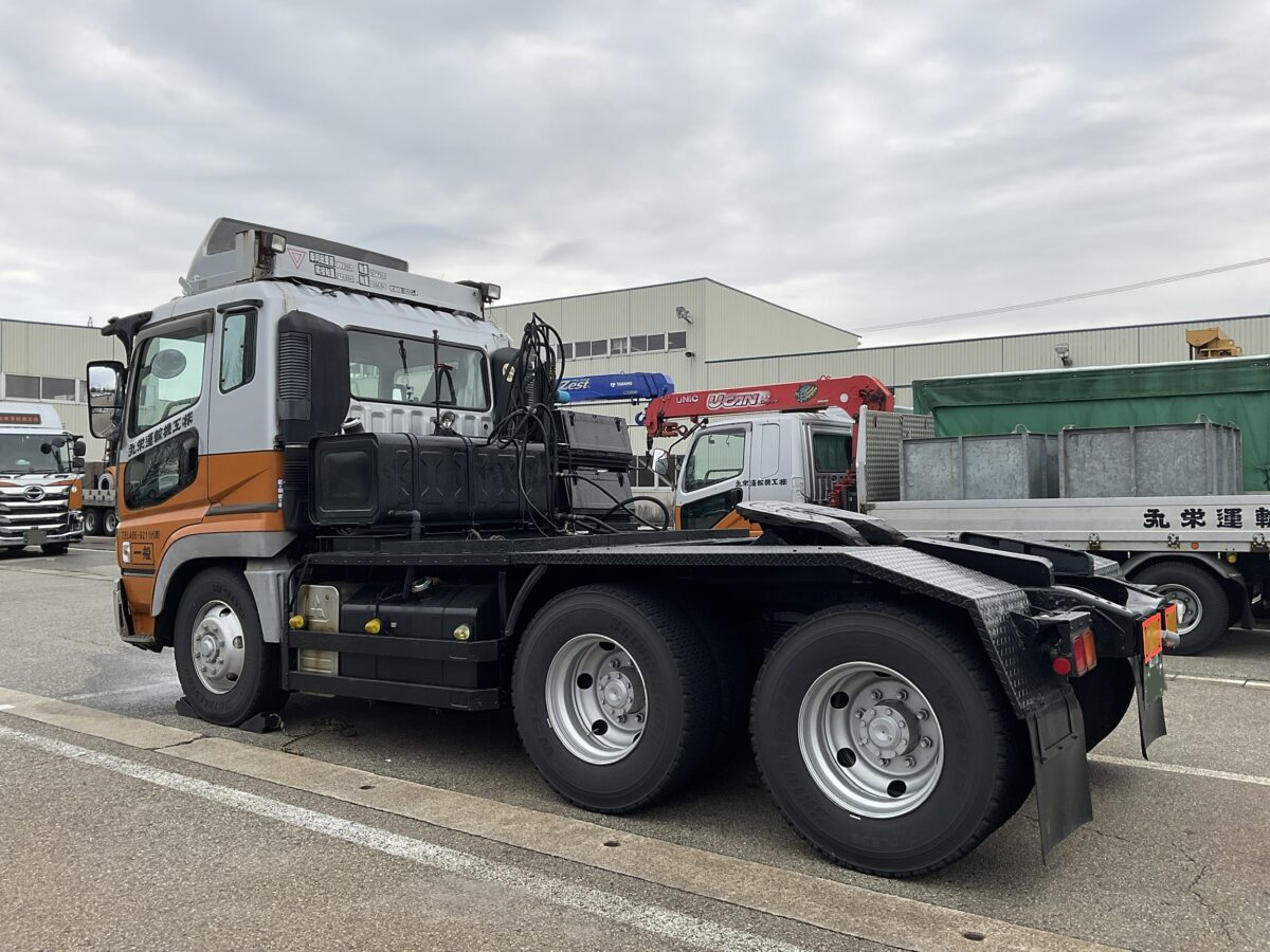 牽引自動車 - Wikipedia