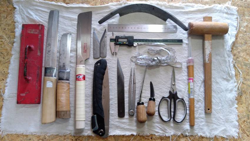 Amazon竹細工 道具 竹割り器 竹細工道具 、竹剥ぎ機、竹人工、竹制工具、竹割り器、竹スプリッターツール、竹割機、竹ストリップレイヤーマシン、 竹破砕機、編み手作業DIY切削工具分割ウェッジ用竹カッターマシン上輪階段 下輪スムーズ割りピンDIY・工具