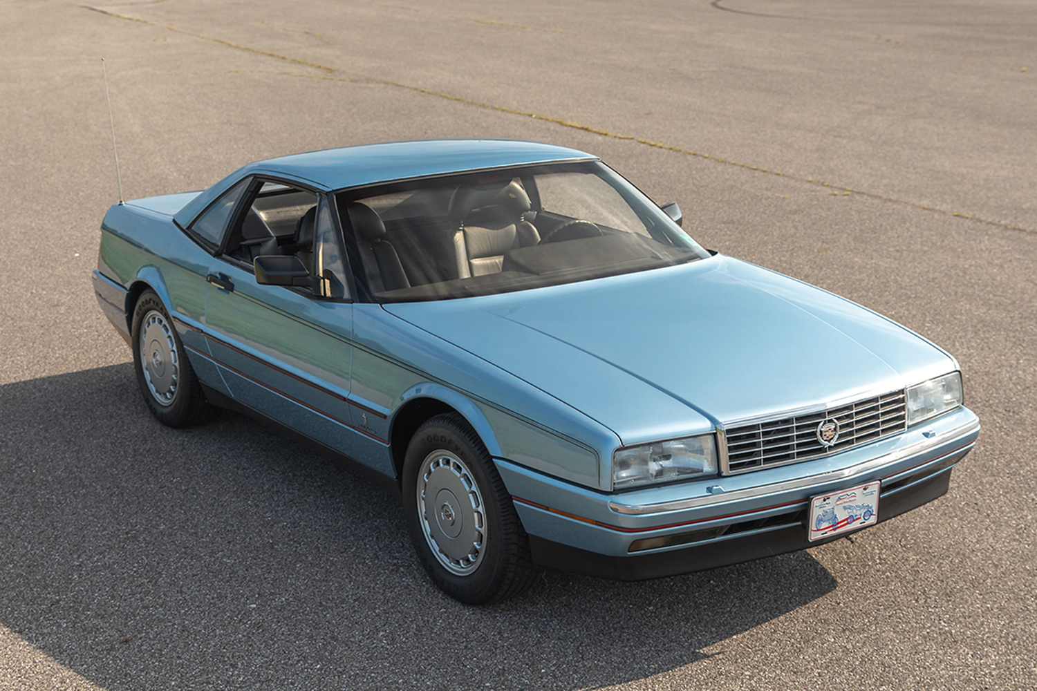 キャデラック アランテの中古車の情報車を買うならカーセブン