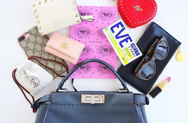 働く女性のバッグの中身 Web編集者の場合Domani