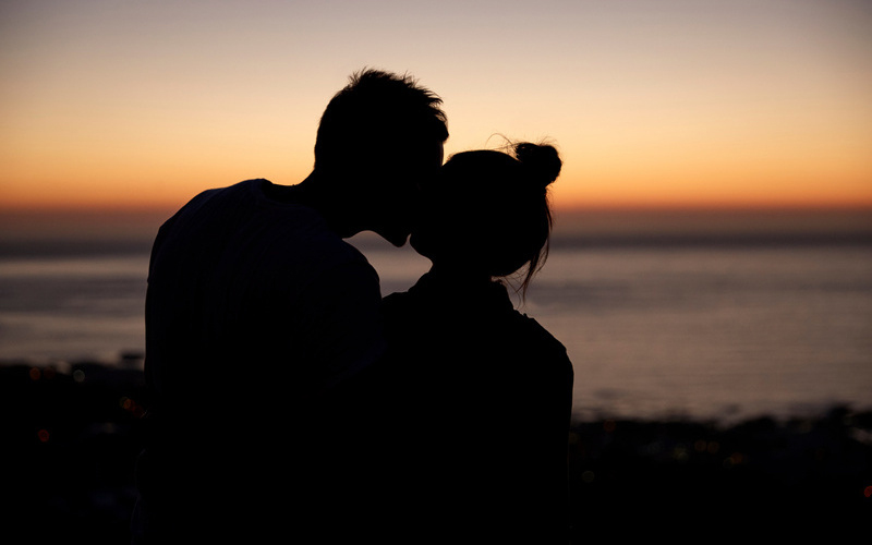 付き合ってないのにキスする男性心理や対処法は？恋愛＆結婚あれこれ