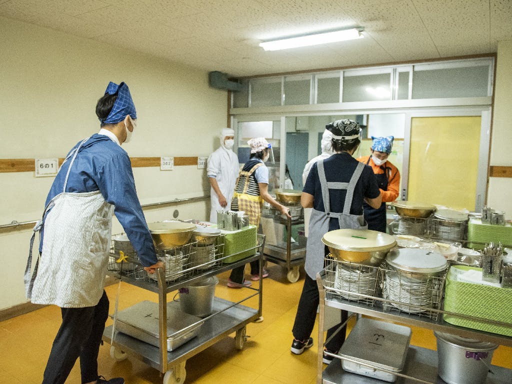 給食のおばさんイラスト無料イラスト・フリー素材なら「イラストAC」