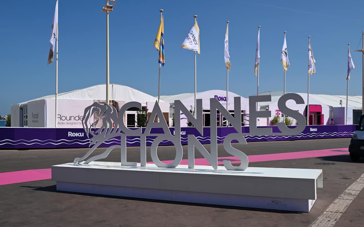 海外の広告賞で2つのブロンズ賞を獲得した石けんで洗って読む絵本「Washable Book」が面白い！ - デザインってオモシロイ -MdNDesign Interactive