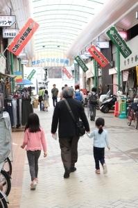 マンホールサミット in 大阪府池田市 - 車泊で「ご当地マンホール」