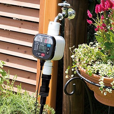 自動水やり機・散水タイマーおすすめ7選 旅行中でも水やりできる、自作給水機も紹介イエコレクション iecolleインテリア、雑貨情報が満載のWEBメディア