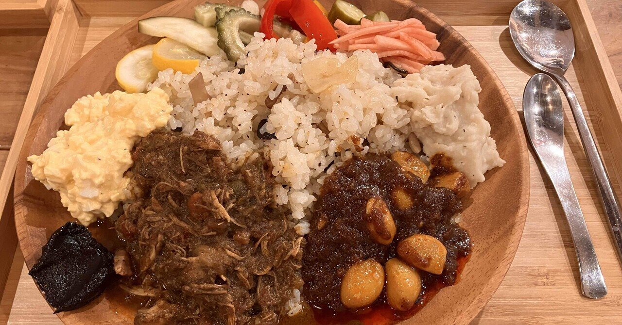 sarelog_official 胡散臭いぞー😂😂 ぜひまた読んでくださいね😆 -—————————— いいね、コメント有難うございます！エッセイ漫画エッセイ貢ぐ貢ぐ女貢がせ上手いただきいただき女子