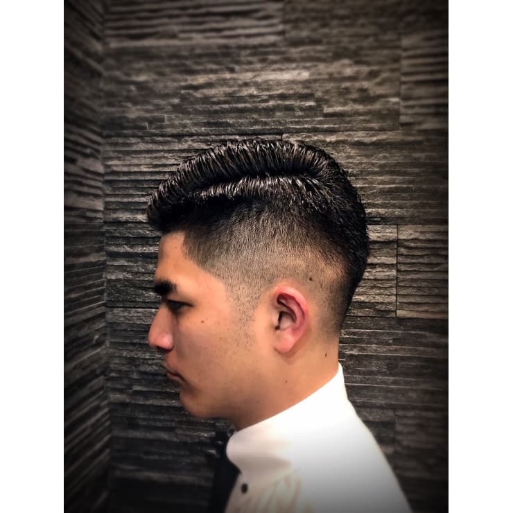 フォーマルの定番は清潔感あふれるネオ七三！モテたい男子必見の髪型HAIR