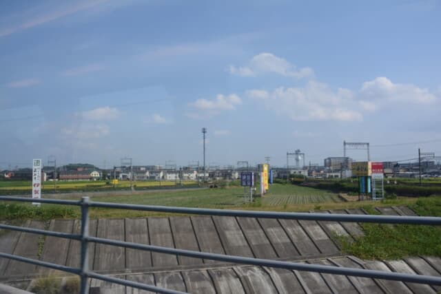 駅探訪近鉄 名阪特急の立役者である伊勢中川駅付近の短絡線を見てきた！ - えのきだけの気ままなブログ