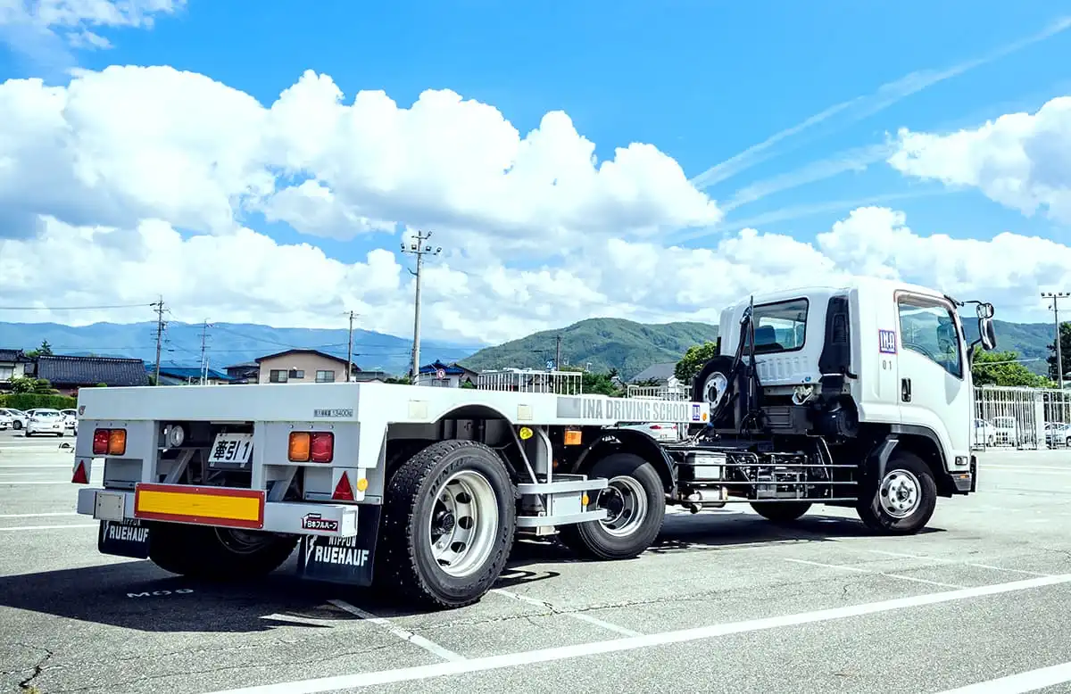 けん引免許指定 千葉県八千代市の教習所-東洋モータースクール