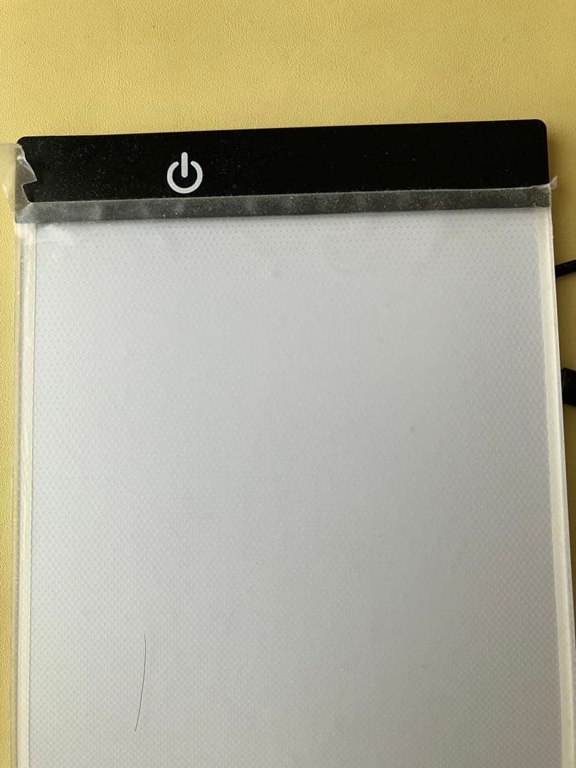 100均ダイソーの「トレース台」は自作より安い500円！格安スマホマイスターぴざまん