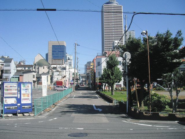 遊廓跡地を訪ねて 金津園 | テキメモ