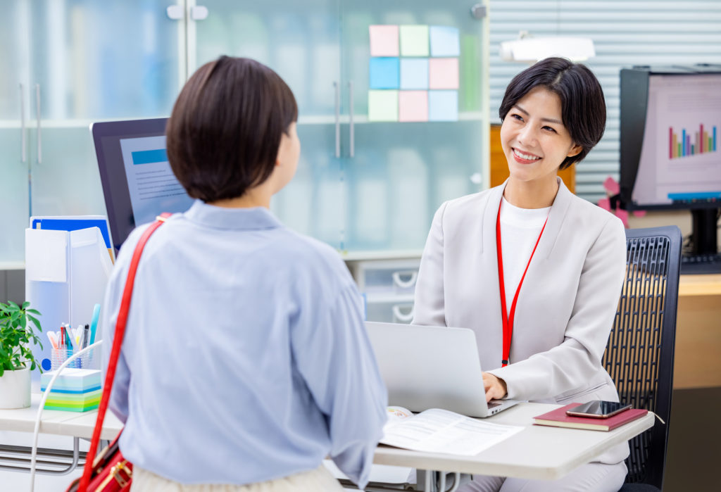 アルバイトの面接に落ちる人の特徴は？落ちる理由と受かるためのコツを紹介タイミーラボ - スキマで働く、世界が広がる