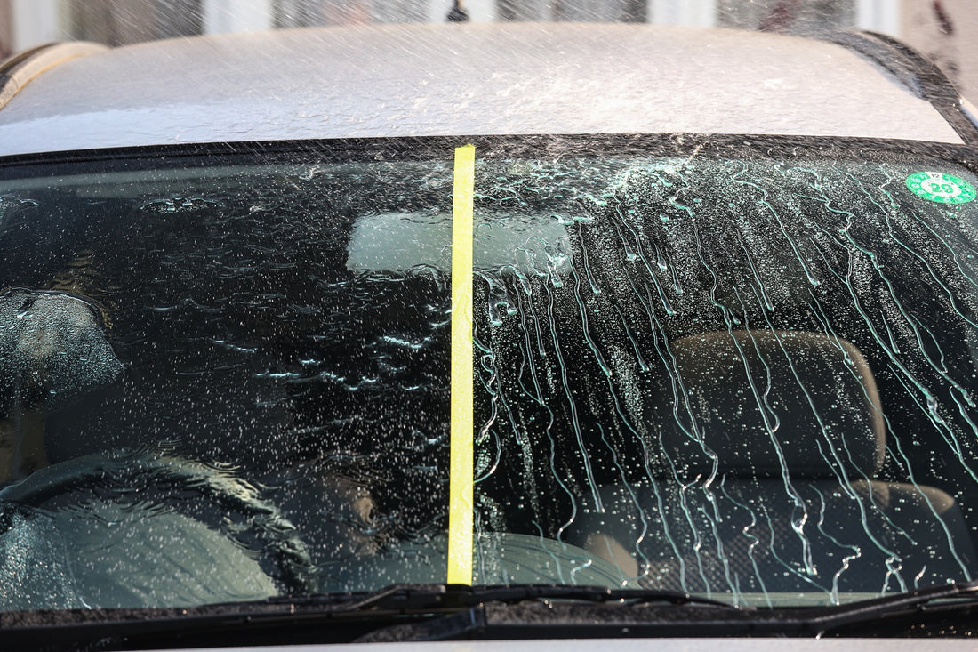 車のフロントガラス「外側と内側」が曇る時の対処法を解説！KINTO