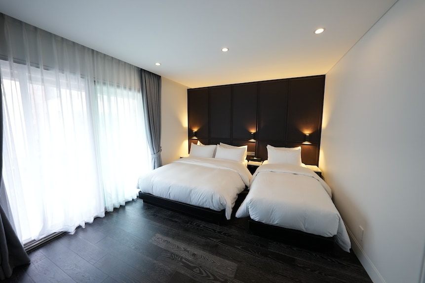 Rooms and Suites | Amàre